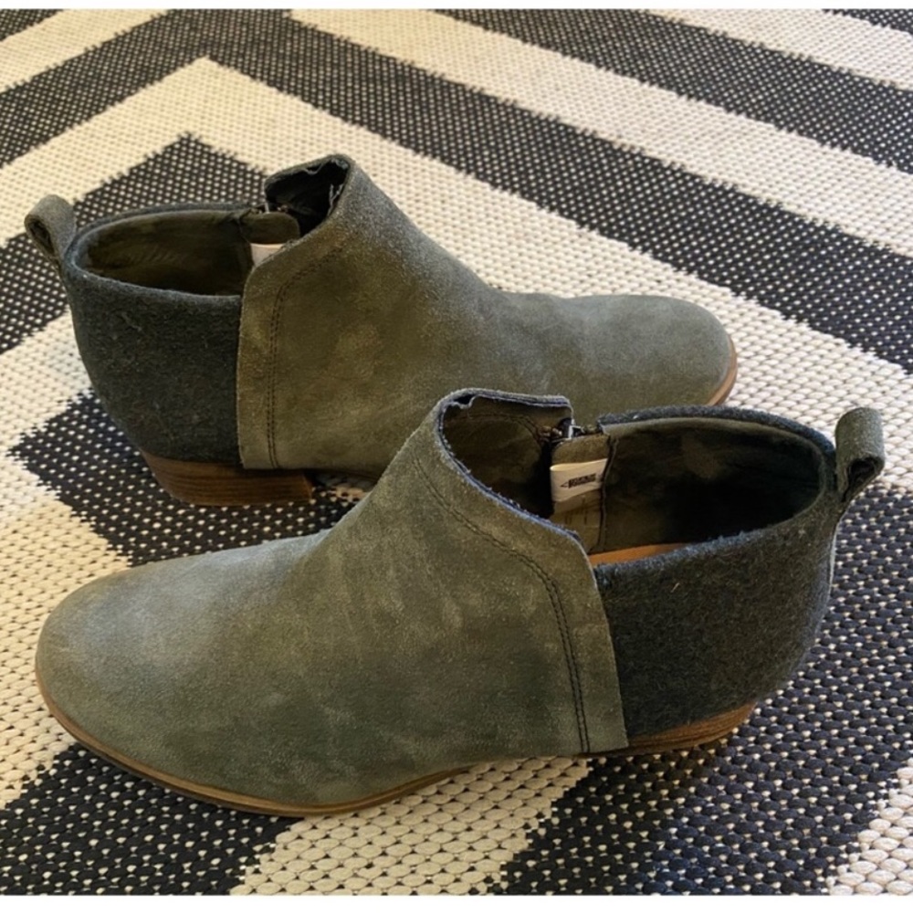 Brand New Toms Boots